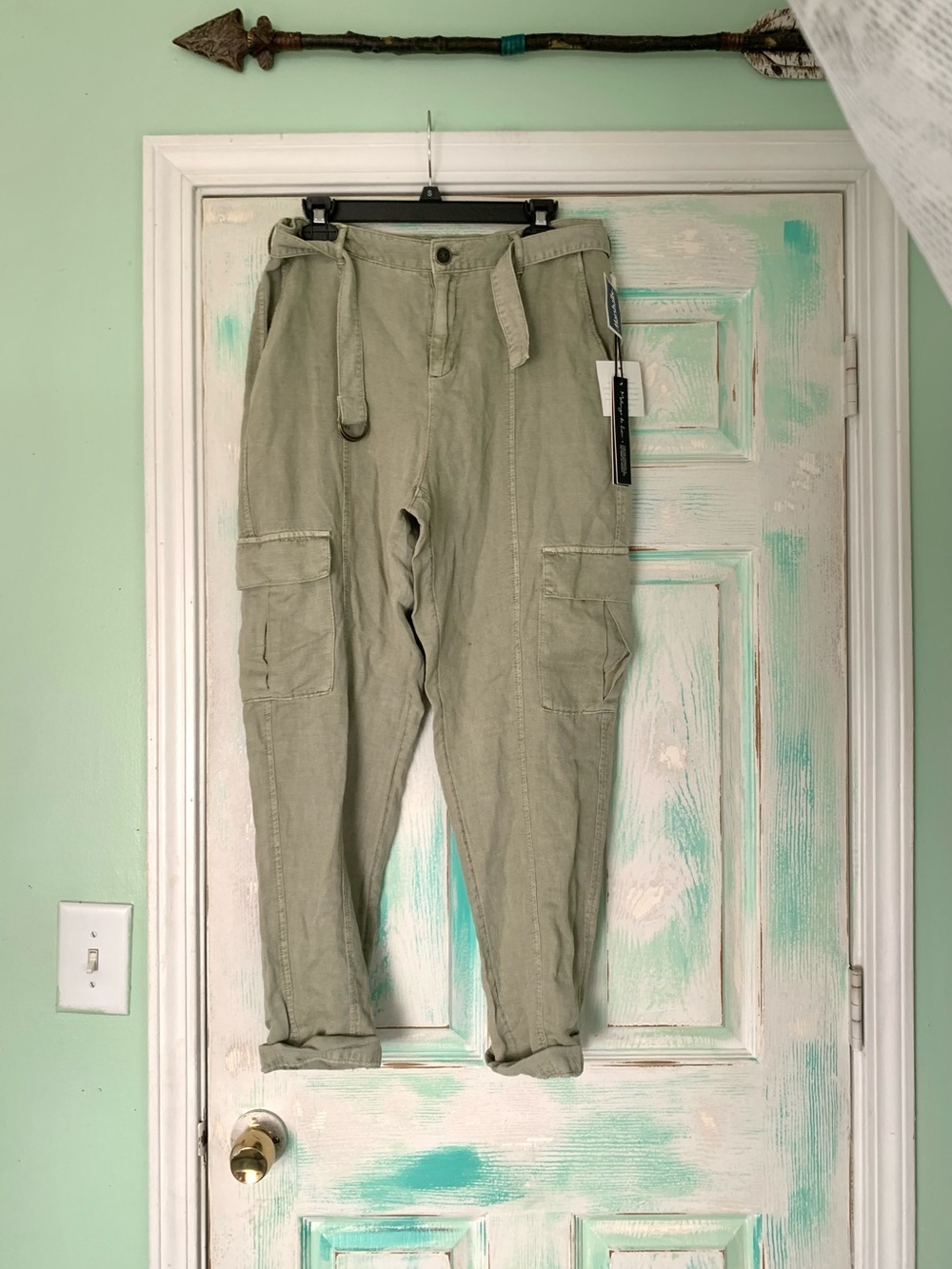 BRAND NEW WITH TAGS Nicole Miller Sage Green Utility Cargo Pants Large